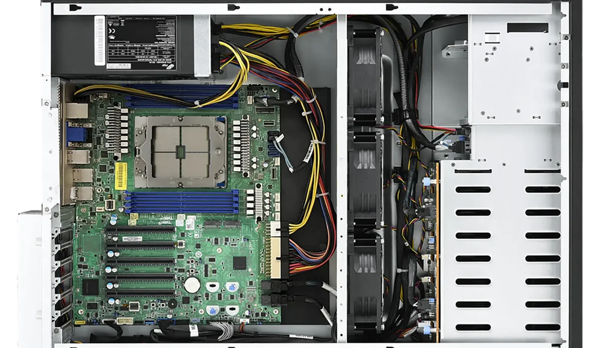 Neuron Instinct MI210 Internal